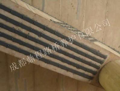 德陽(yáng)橋梁粘鋼加固